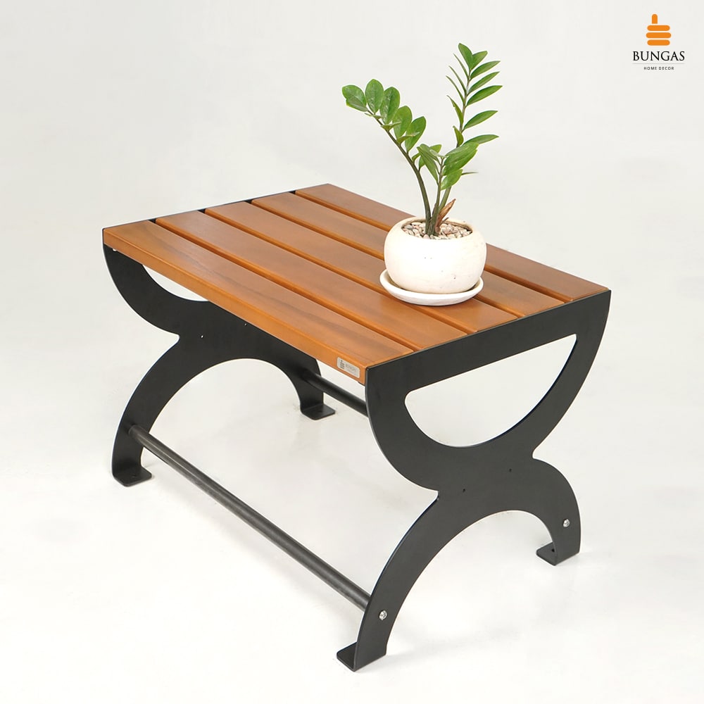 Sinarengan Table