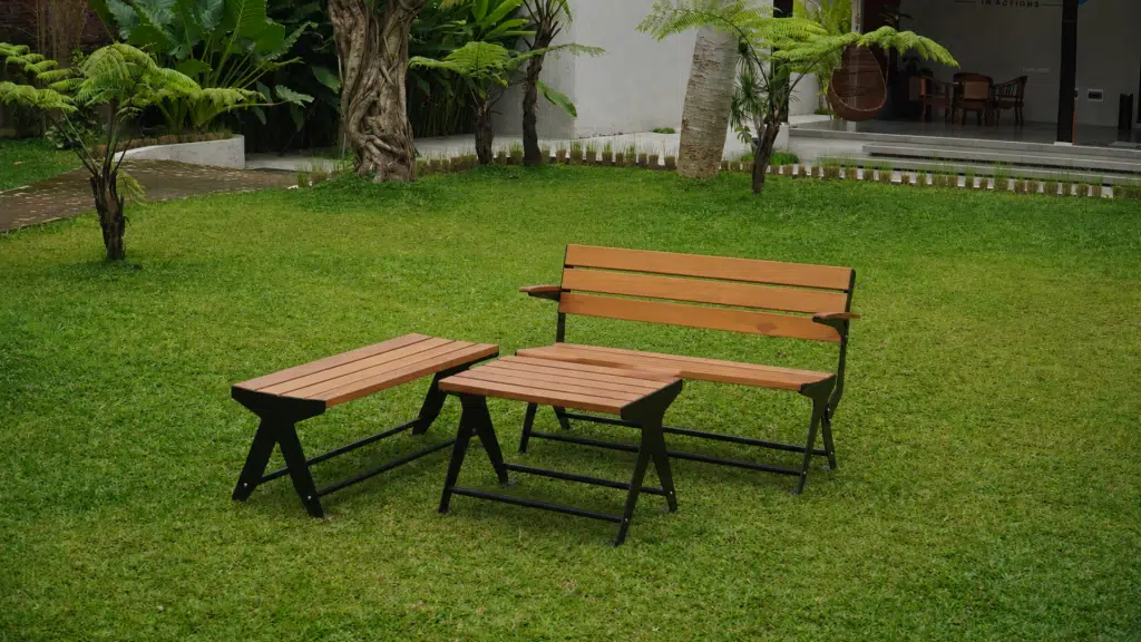 Kursi Taman Kayu Jati