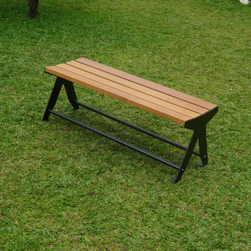 Kursi Taman Outdoor