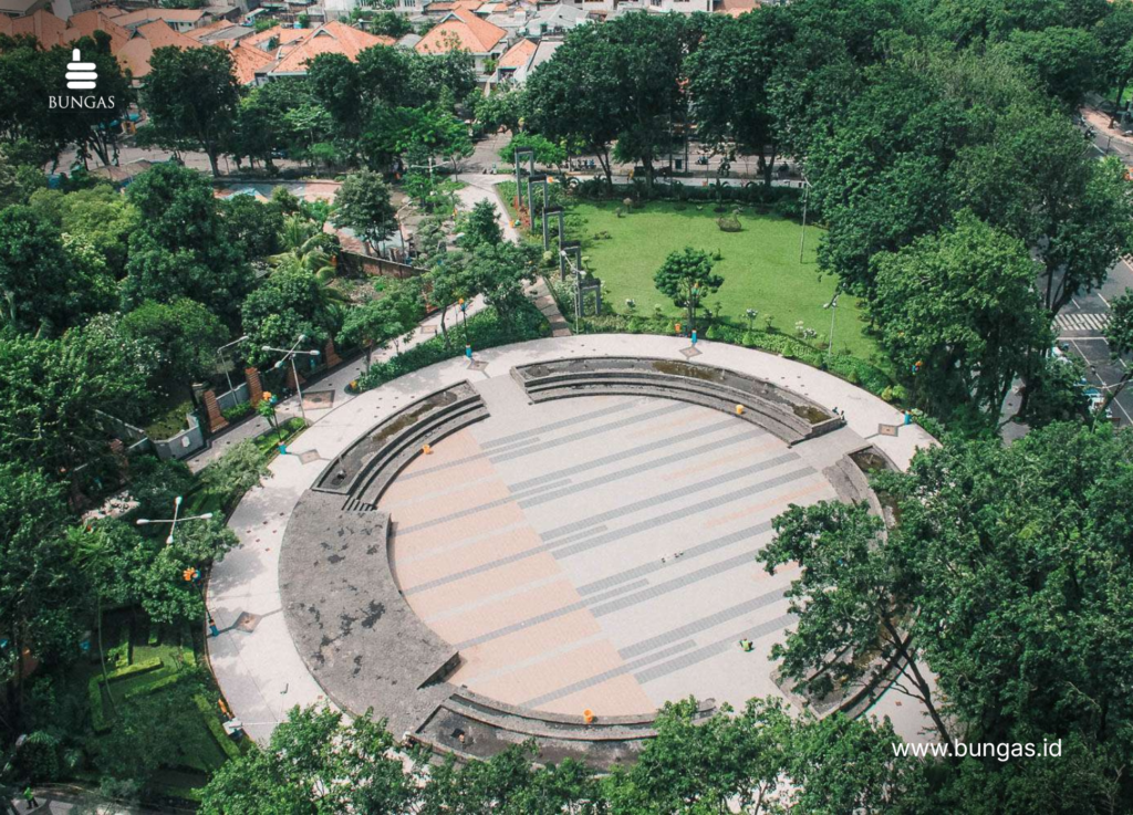 Taman Bungkul Surabaya menjadi salah satu taman ramah anak